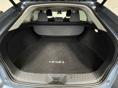 2022 Toyota Venza LE