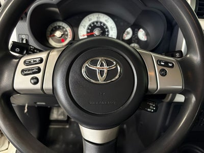 2013 Toyota FJ Cruiser Base