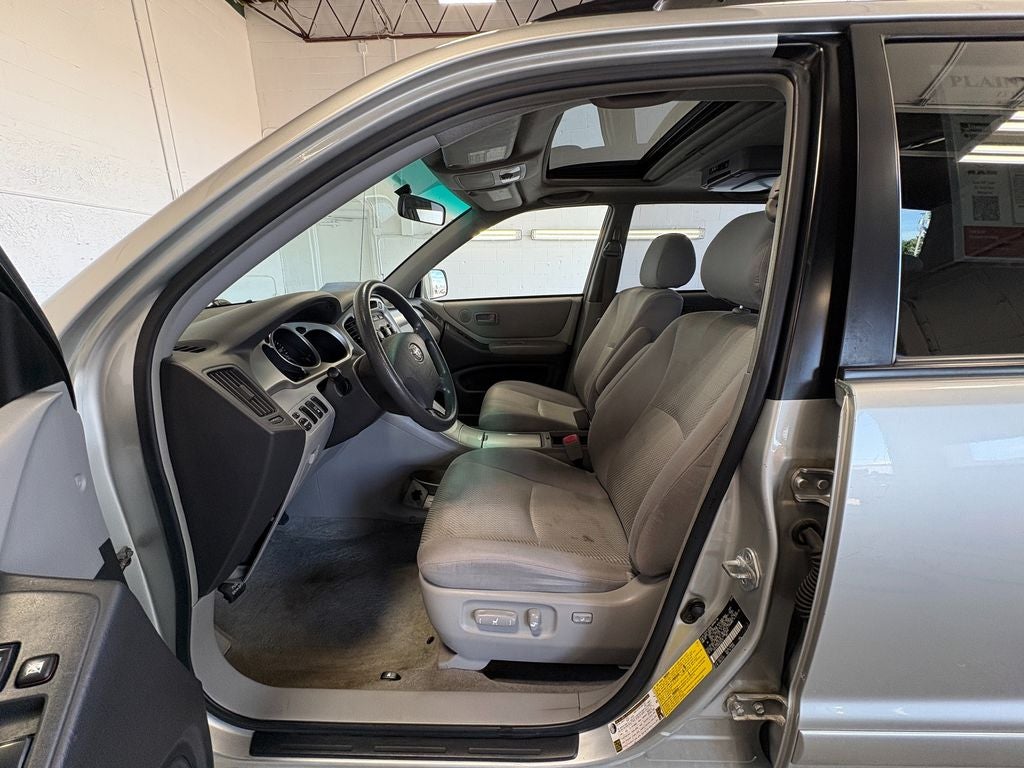 2006 Toyota Highlander V6 Sunroof