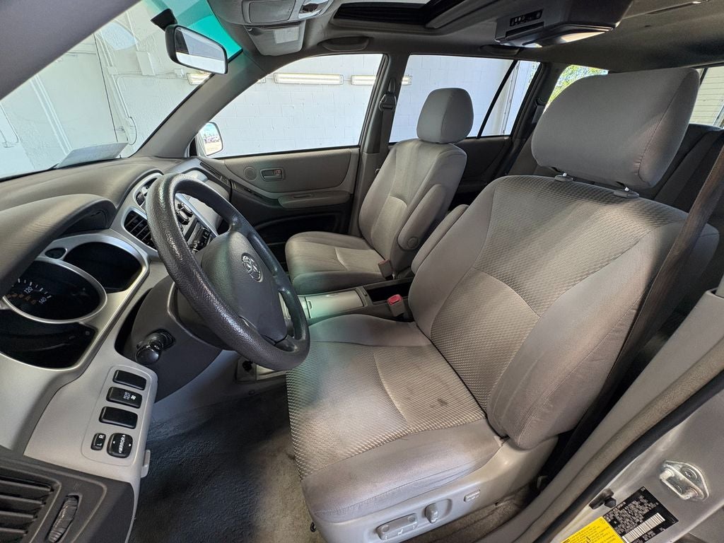 2006 Toyota Highlander V6 Sunroof