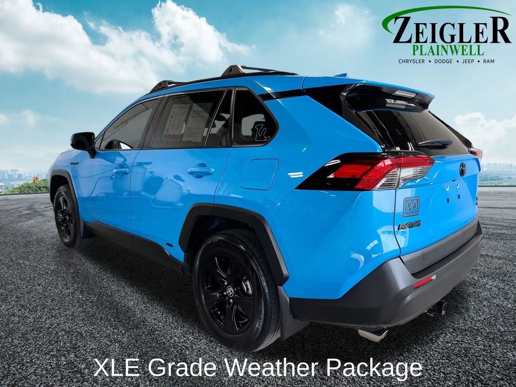 2021 Toyota RAV4 Hybrid XLE