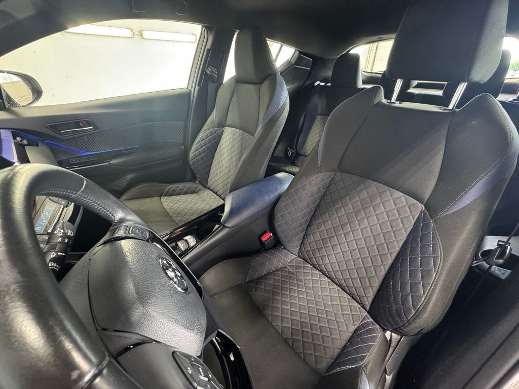 2021 Toyota C-HR XLE Alloy wheels