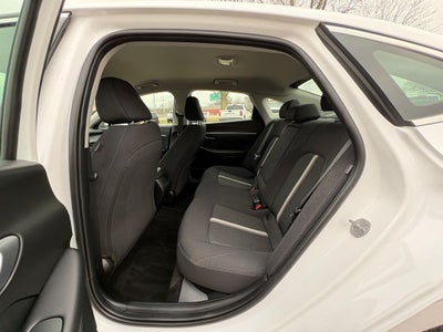 2025 Hyundai Sonata SEL Apple CarPlay & Android Auto