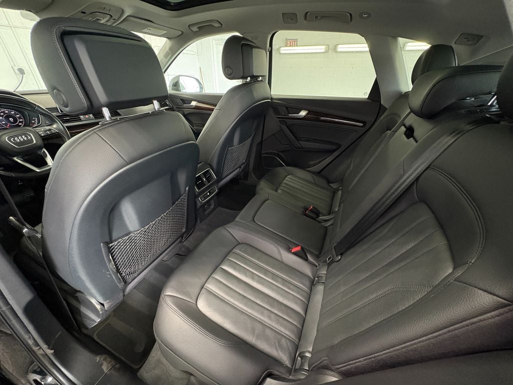 2018 Audi Q5 2.0T Premium Plus Panoramic Sunroof