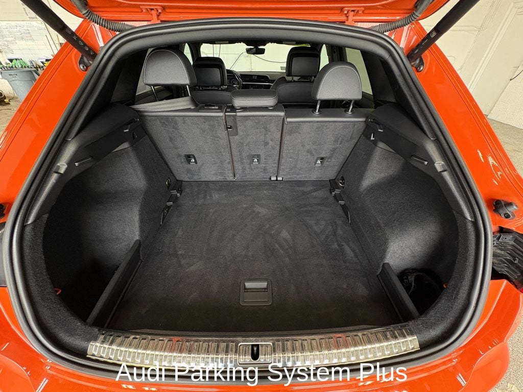 2020 Audi Q3 Premium Plus S line quattro
