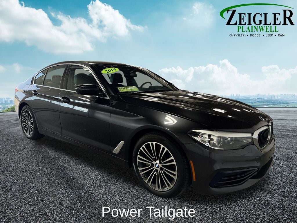 2019 BMW 5 Series 540i xDrive Power moonroof