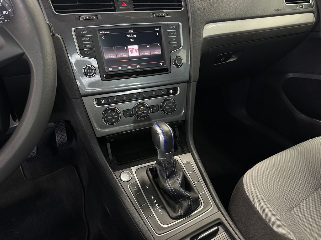 2016 Volkswagen e-Golf SE