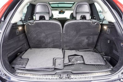 2022 Volvo XC90 T6 Inscription Navigation System & Power Moonroof