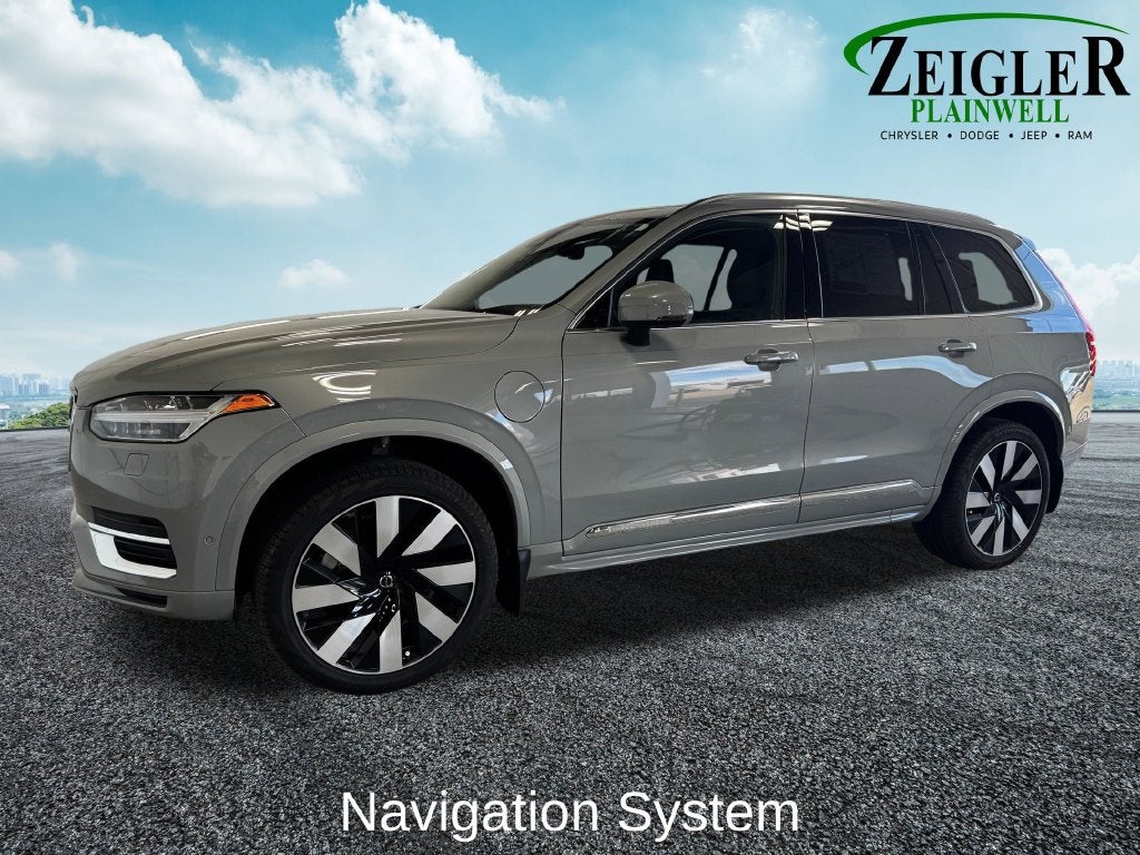 2024 Volvo XC90 Recharge Plug-In Hybrid Ultimate Lounge Package