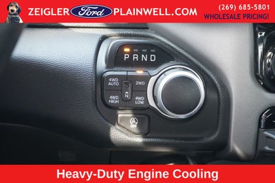 2022 RAM 1500 Big Horn/Lone Star CREW CAB 4X4 NAVI 5.7L HEMI V8 HEATED SEATS REAR