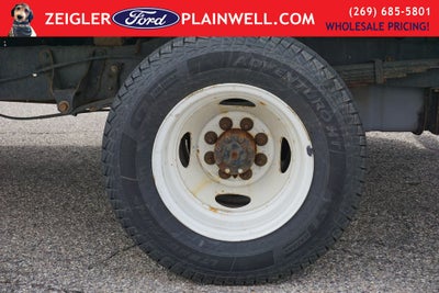 2024 Ford E-450SD Base DRW