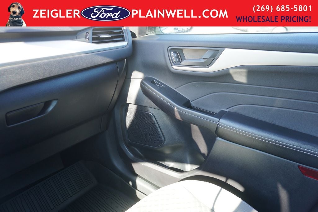 2022 Ford Escape SE AWD Navigation Evasion Assist Heated Seats Power S