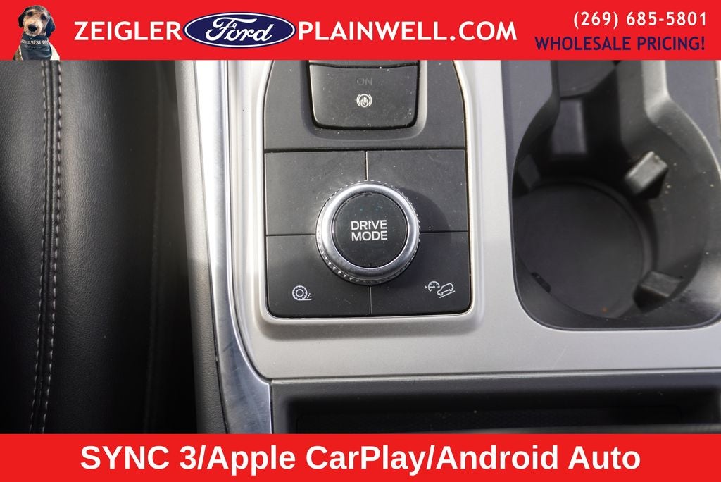 2022 Ford Explorer XLT 202A Pkg 4x4 Heated Leather & Steering Navigation