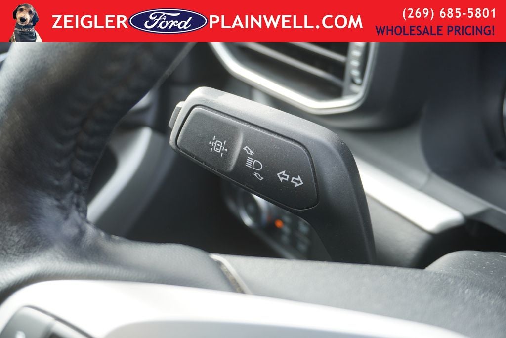 2022 Ford Explorer XLT 202A Pkg 4x4 Heated Leather & Steering Navigation