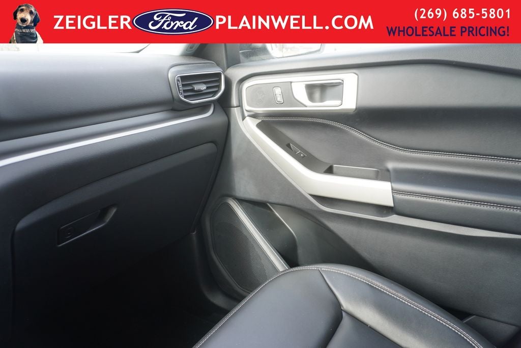 2022 Ford Explorer XLT 202A Pkg 4x4 Heated Leather & Steering Navigation