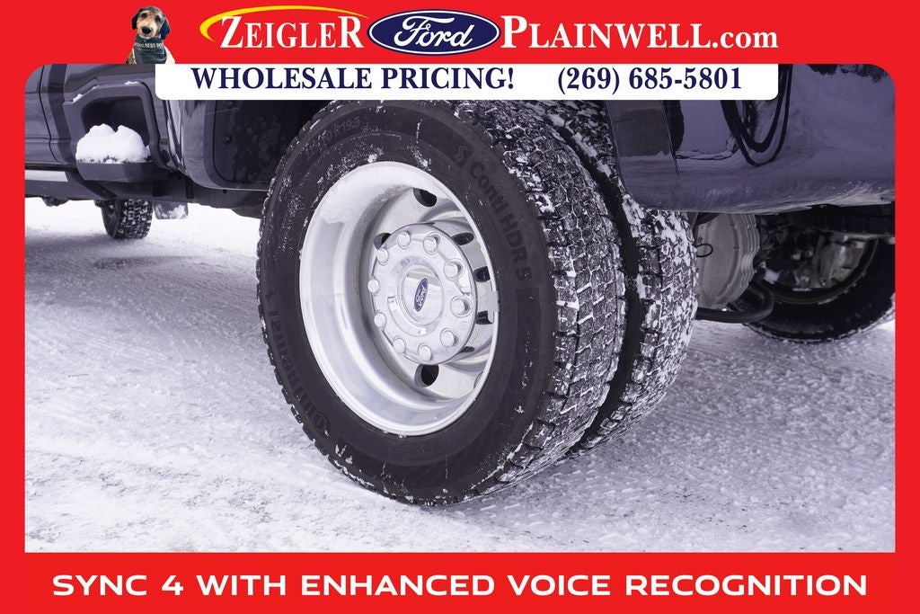 2025 Ford F-450SD Platinum DRW