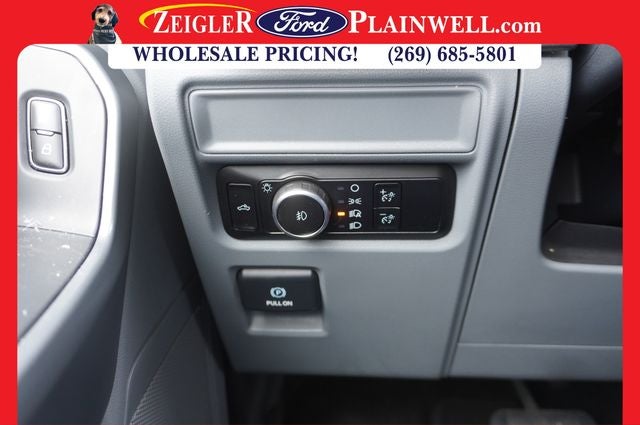 2024 Ford F-150 XLT Crew Cab 3.5L ECOBOOST NAV Custom Lift Tires and R