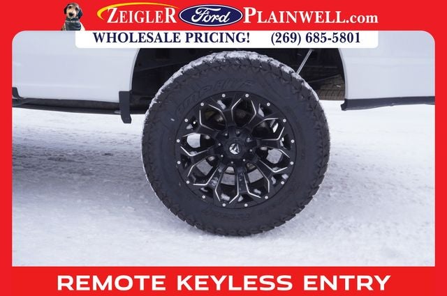 2024 Ford F-150 XLT Crew Cab 3.5L ECOBOOST NAV Custom Lift Tires and R