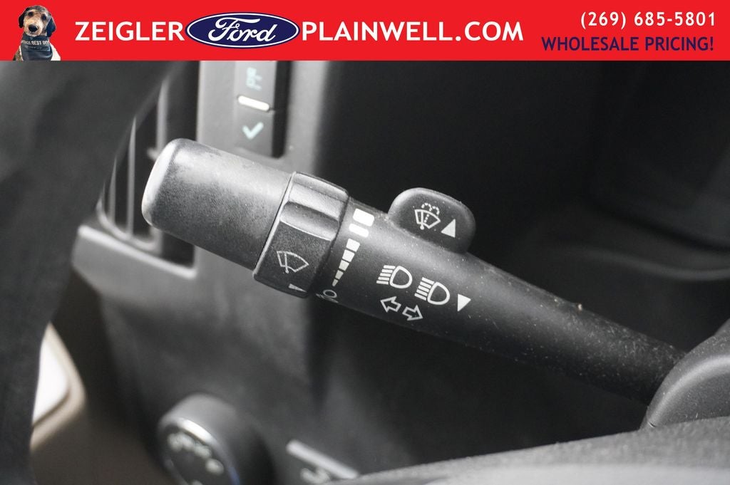 2016 Chevrolet Express 4500 Base Cutaway