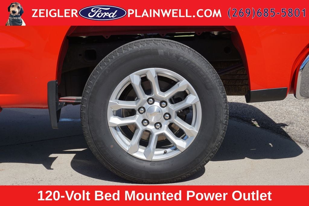 2024 Chevrolet Silverado 1500 LT CREW CAB 4X4 REAR CAMERA POWER SEAT