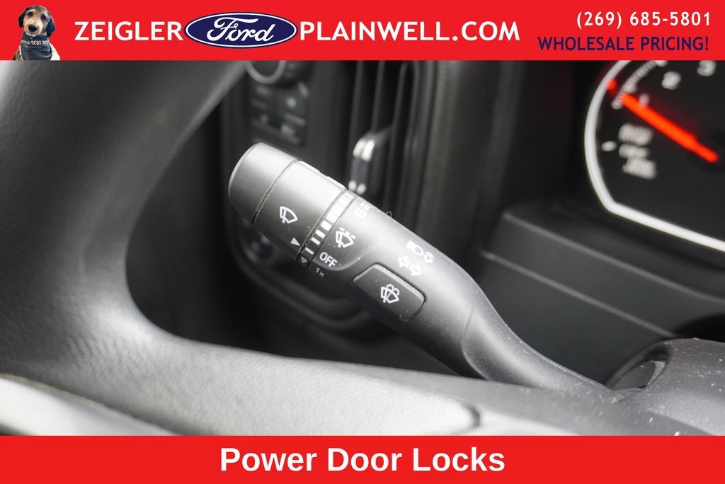 2022 Chevrolet Silverado 1500 LTD Custom CREW CAB 4X4 BLACK APPEARANCE PLG 20' WHEELS