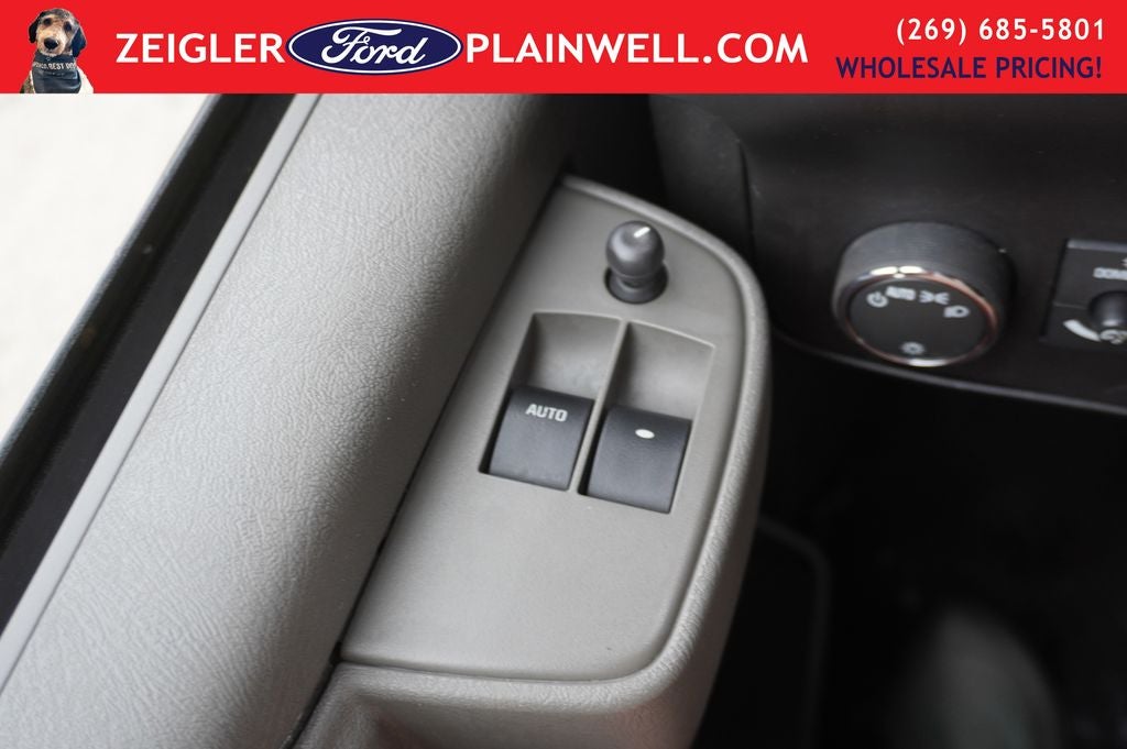 2024 Chevrolet Express 2500 Work Van Cargo