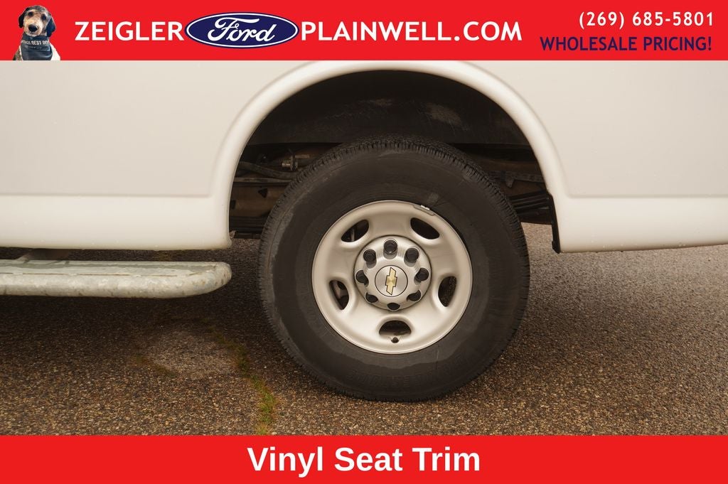 2024 Chevrolet Express 2500 Work Van Cargo
