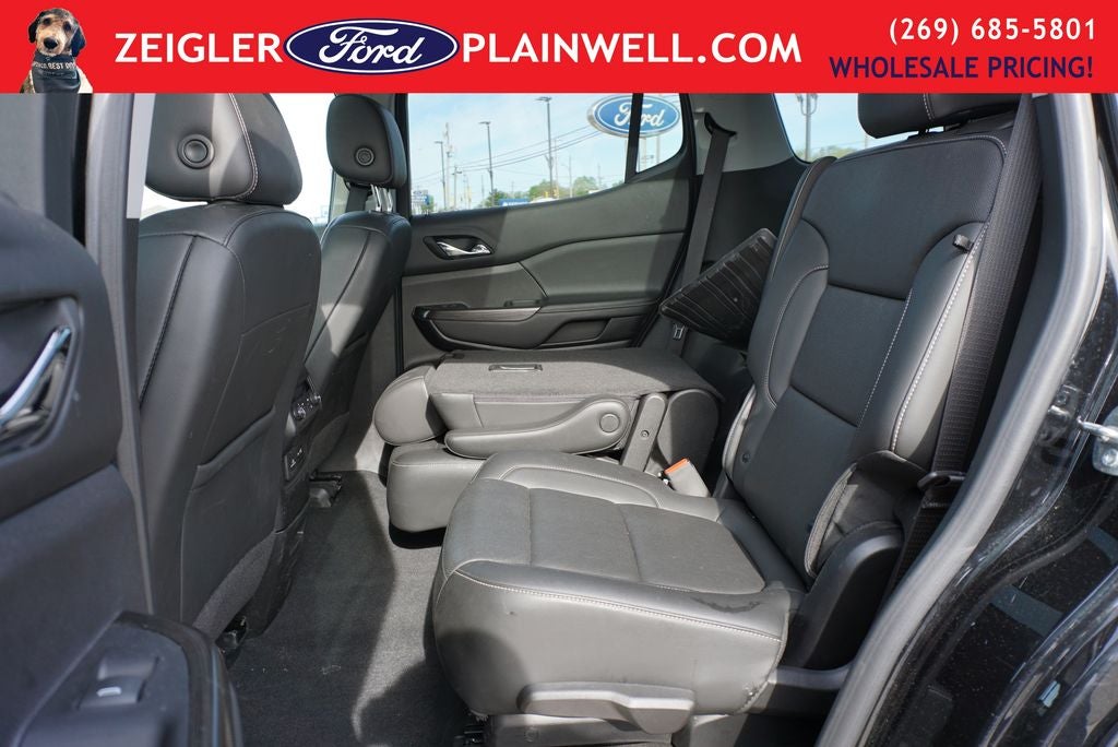 2023 GMC Acadia SLT EVELATION LUX & TECH PKG DUAL PANEL ROOF NAV