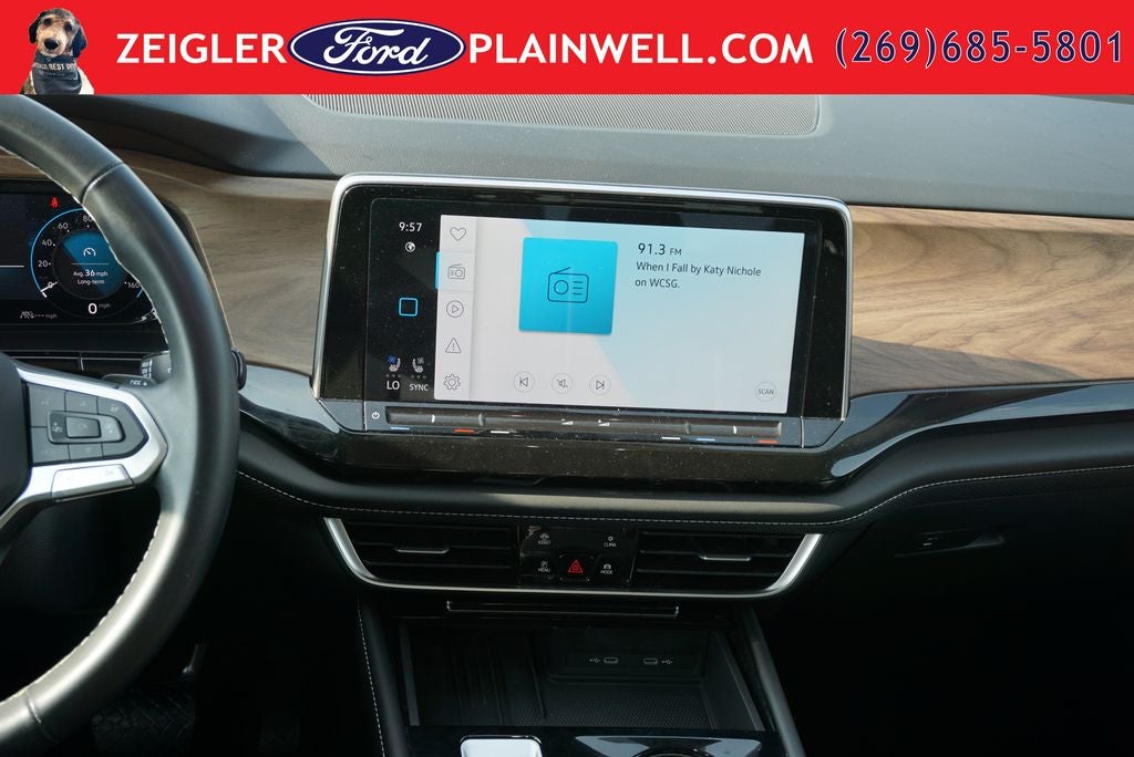 2025 Volkswagen Atlas 2.0T SE w/Technology Leather Rear Camera Power Liftgate