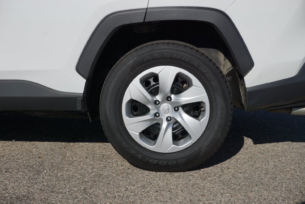 2022 Toyota RAV4 LE AWD Blind Spot Pkg Rear Camera