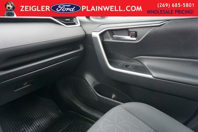 2023 Toyota RAV4 Hybrid XLE AWD Power Moonroof Rear Camera Power Heated Seat