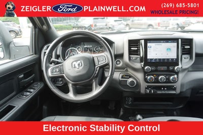 2023 RAM 3500 Tradesman 4x4 CREW CAB LONG BOX 6.4L V8 Nav HD Vinyl Seat Tr