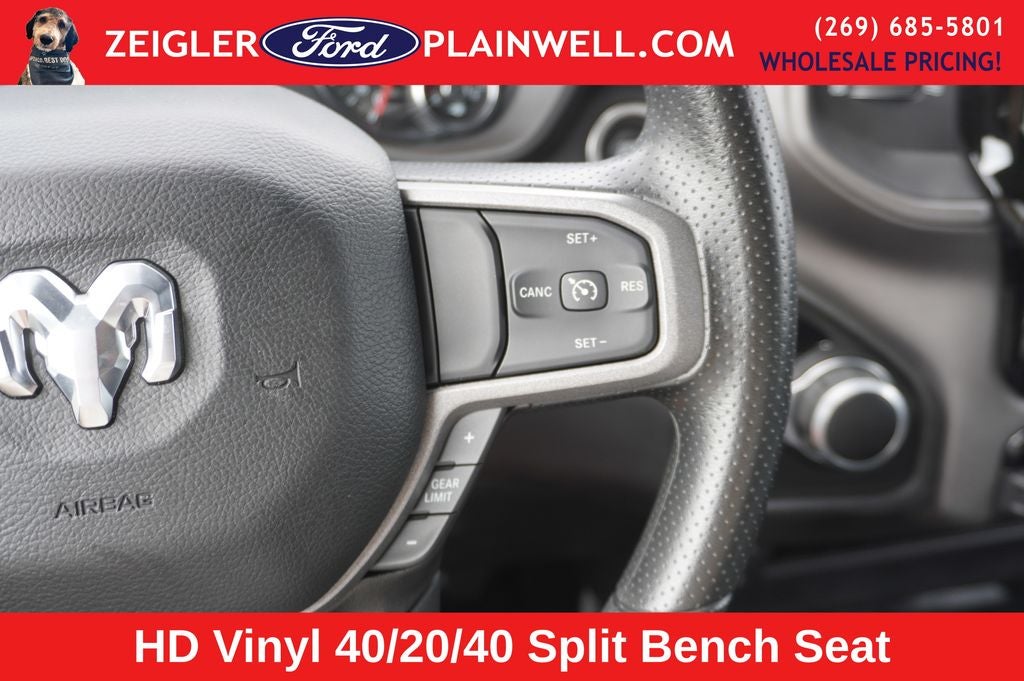 2023 RAM 3500 Tradesman 4x4 CREW CAB LONG BOX 6.4L V8 Nav HD Vinyl Seat Tr