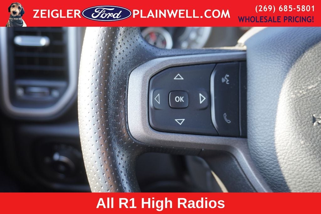 2023 RAM 3500 Tradesman CREW CAB 4X4 6.4L V8 REAR TOPPER