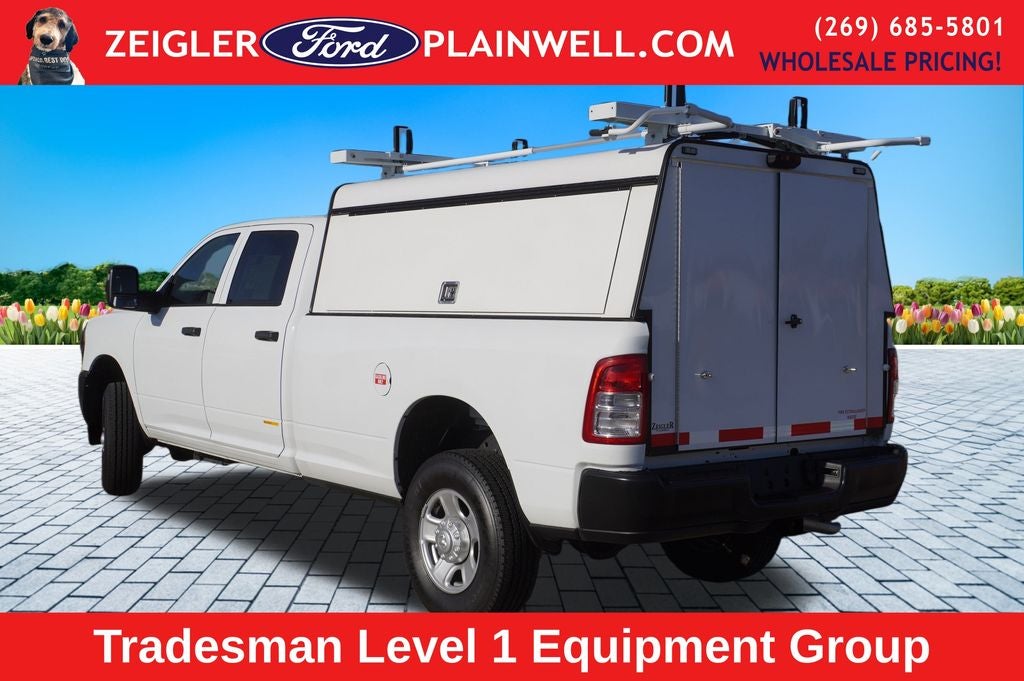 2023 RAM 3500 Tradesman CREW CAB 4X4 6.4L V8 REAR TOPPER