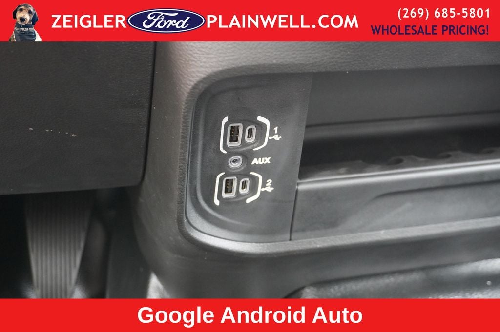 2023 RAM 3500 Tradesman 4x4 CREW CAB LONG BOX 6.4L V8 Navigation HD Vinyl