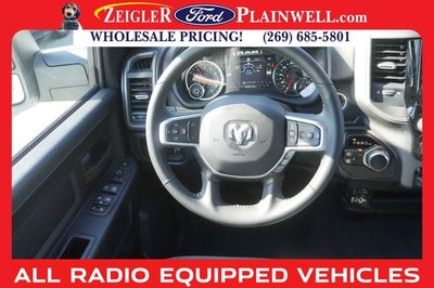 2024 RAM 3500 Tradesman CREW CAB 4X4 LONGBOX 6.7 L CUMMINGS TURBO DIESEL N