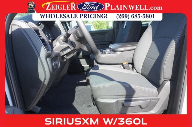 2024 RAM 3500 Tradesman CREW CAB 4X4 NAVIGATION 6.7 TURBO DIESEL REAR CAME