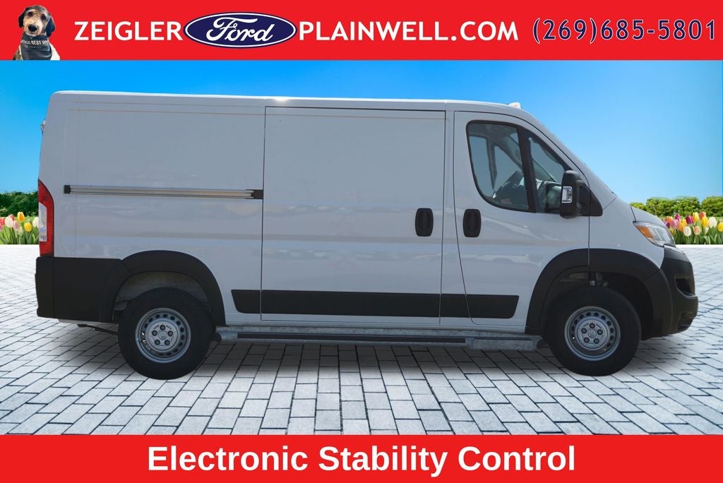 2025 RAM ProMaster 2500 Base 136" WHEEL BASE - LOW ROOF WORK VAN - REAR CAMER