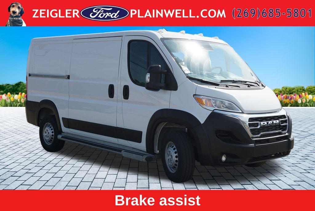 2025 RAM ProMaster 2500 Base 136" WHEEL BASE - LOW ROOF WORK VAN - REAR CAMER