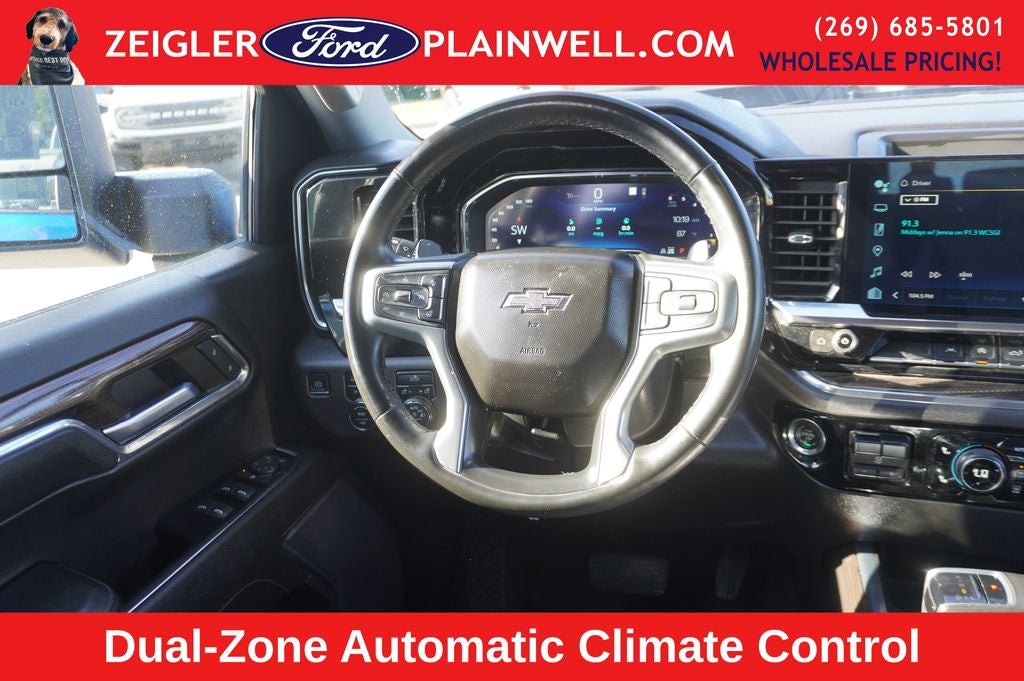 2023 Chevrolet Silverado 1500 LT Trail Boss Z71 OFF ROAD CREW CAB 4x4 Black Edition EcoTec3 5.