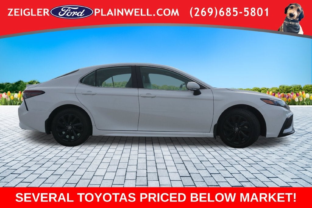 2024 Toyota Camry SE