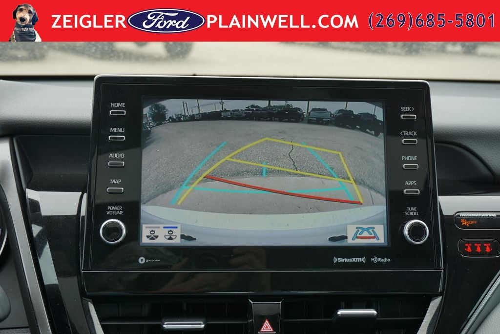2022 Toyota Camry SE Power Moonroof Heated Combo Seats Rear Camera