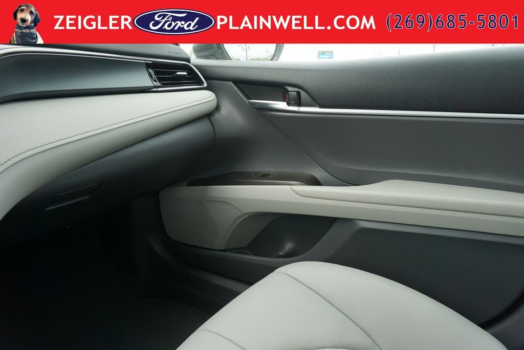 2022 Toyota Camry SE Power Moonroof Heated Combo Seats Rear Camera