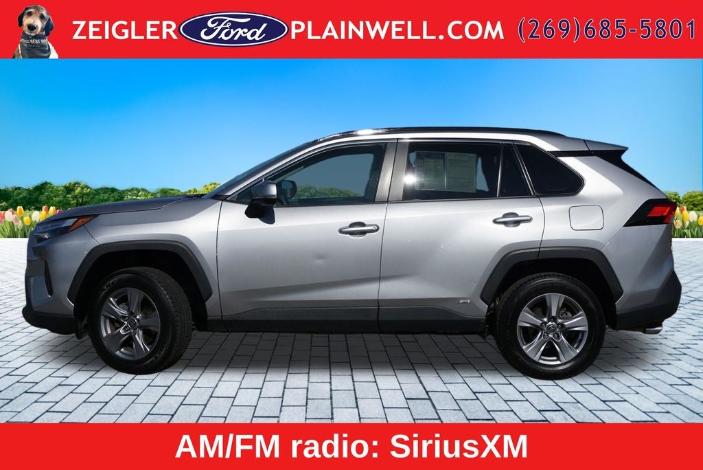 2022 Toyota RAV4 Hybrid XLE