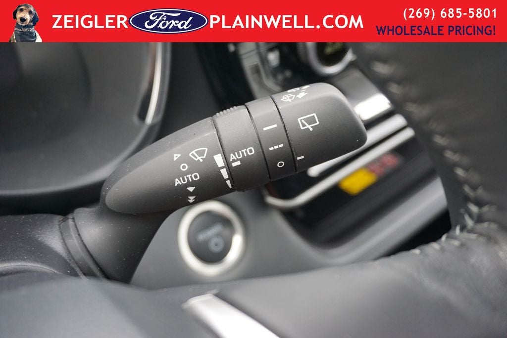 2025 Toyota Highlander Hybrid Platinum