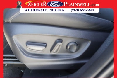 2023 Toyota Corolla Cross XLE AWD MOONROOF HEATED LEATHER BLIS REAR CAMERA