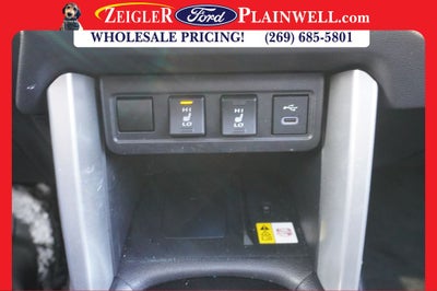 2023 Toyota Corolla Cross XLE AWD MOONROOF HEATED LEATHER BLIS REAR CAMERA