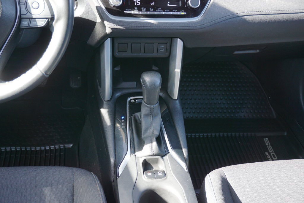2024 Toyota Corolla Cross Hybrid SE