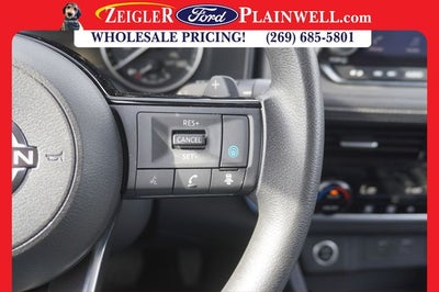 2022 Nissan Rogue SV AWD Rear Parking Sensors Remote keyless entry Rea